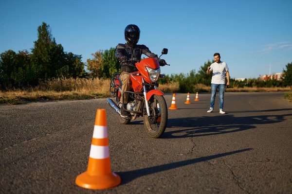 Quelles sont les informations à connaitre avant de passer son permis moto ?